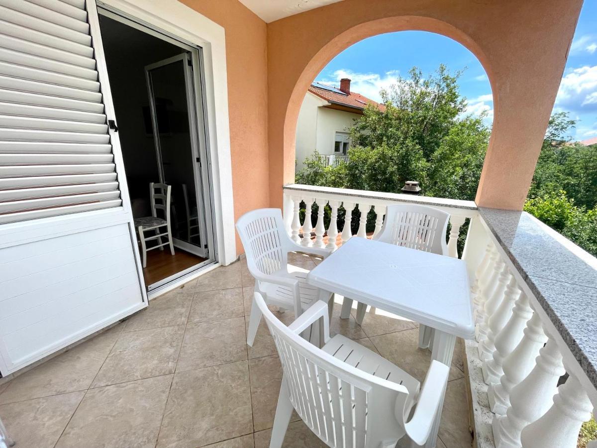 Villa Julie Jadranovo Bagian luar foto