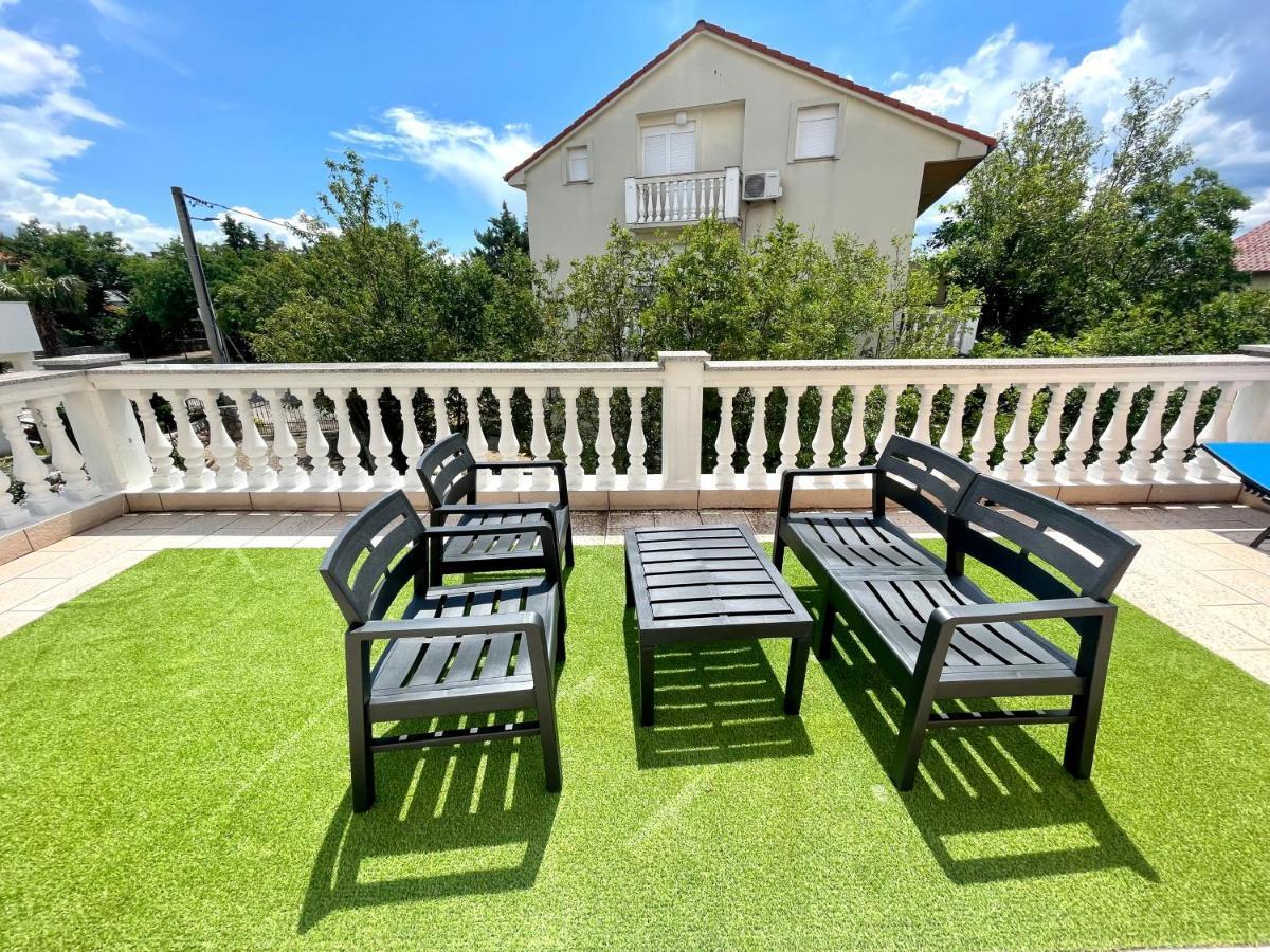 Villa Julie Jadranovo Bagian luar foto